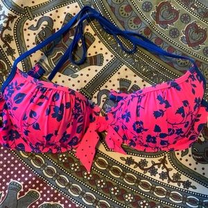 Abercrombie & Fitch bikini top